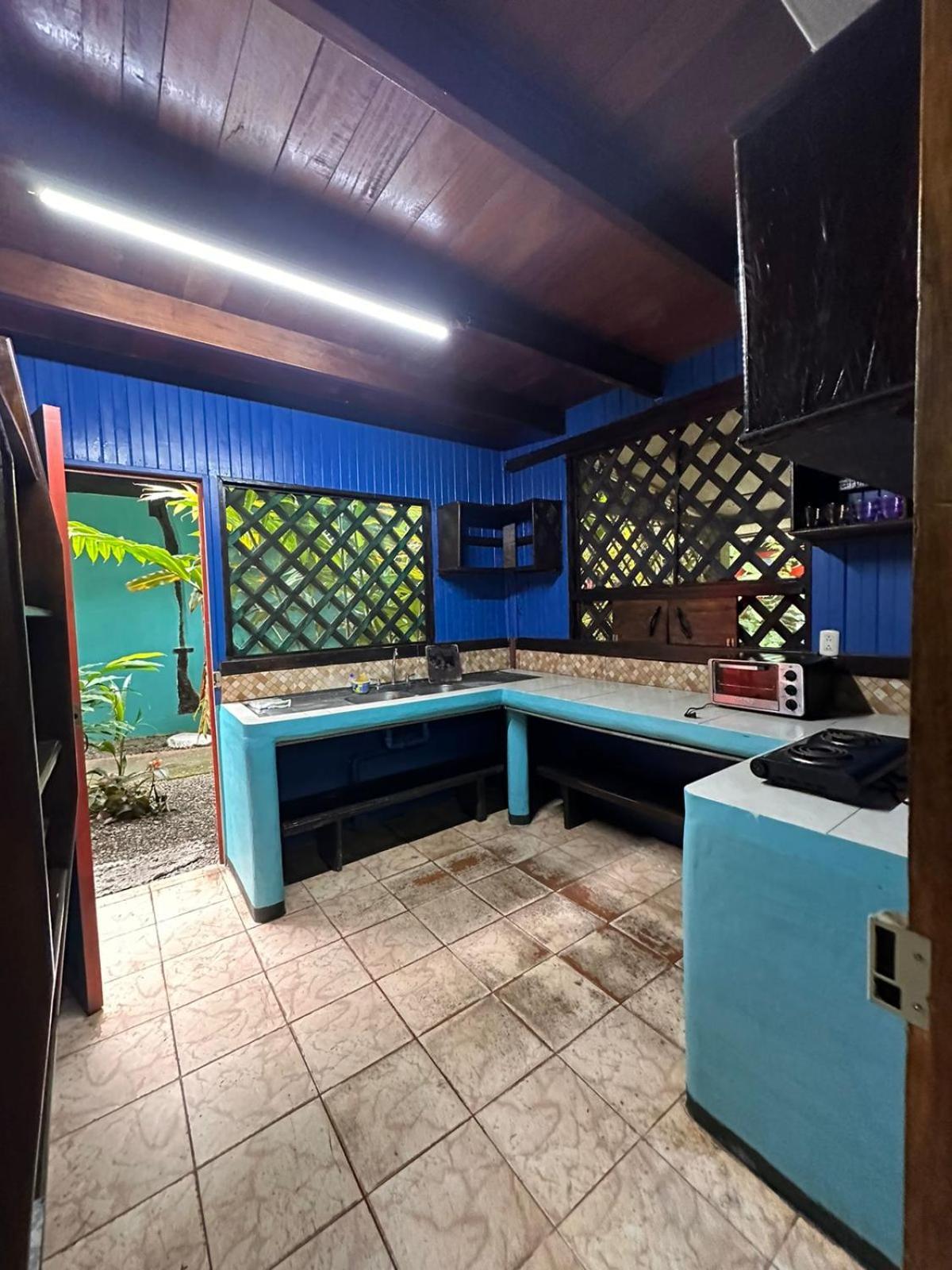 Playa Negra Brewing Beachfront Hotel Puerto Viejo de Talamanca 外观 照片